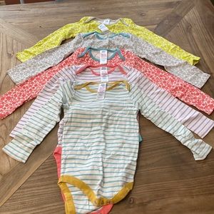 Mini Boden set of 5 onesies size 2-3.  Excellent condition!